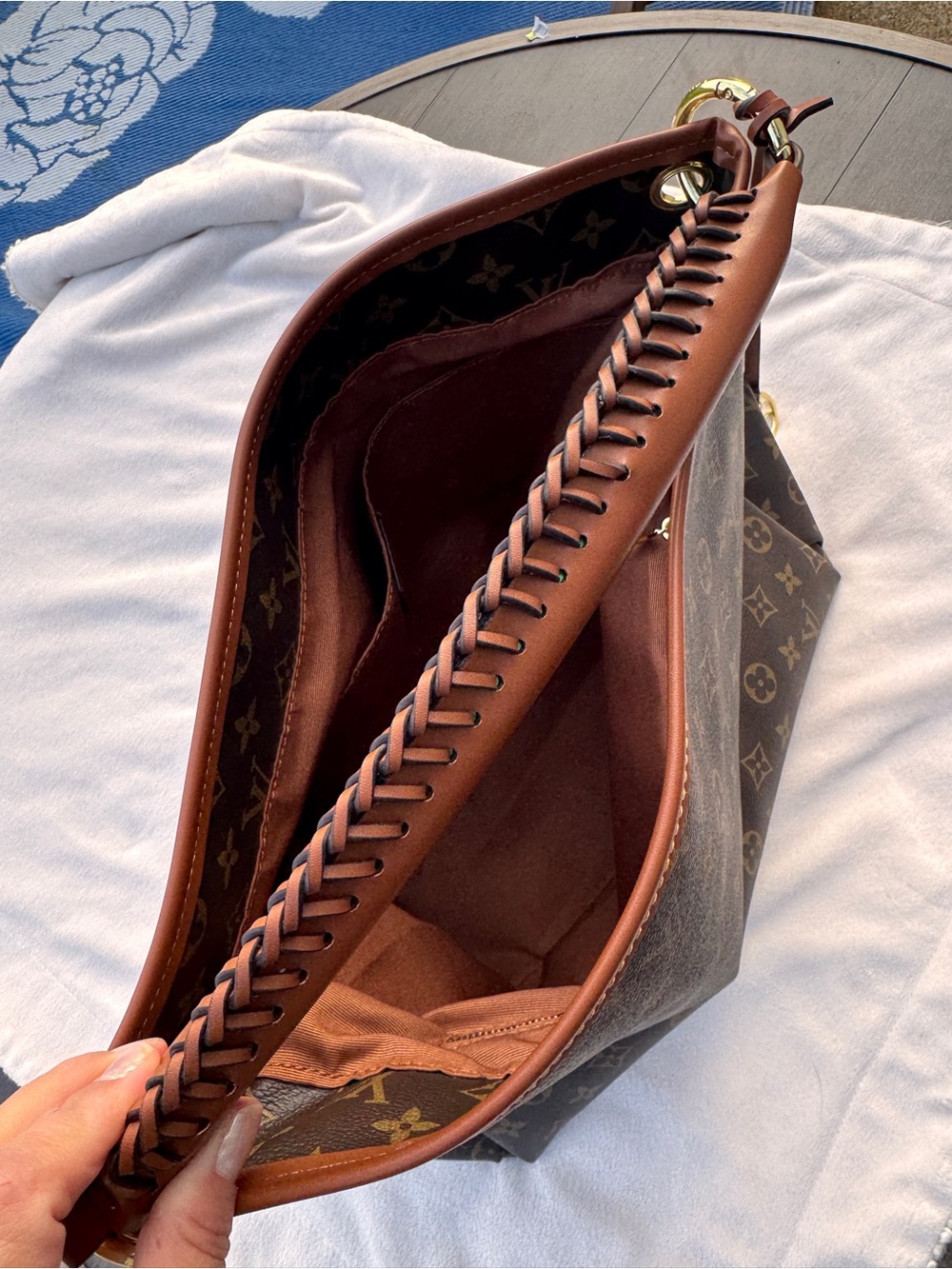 Louis Vuitton Monogram Canvas Shoulder Bag in Brown and Tan - Picture 4 of 10